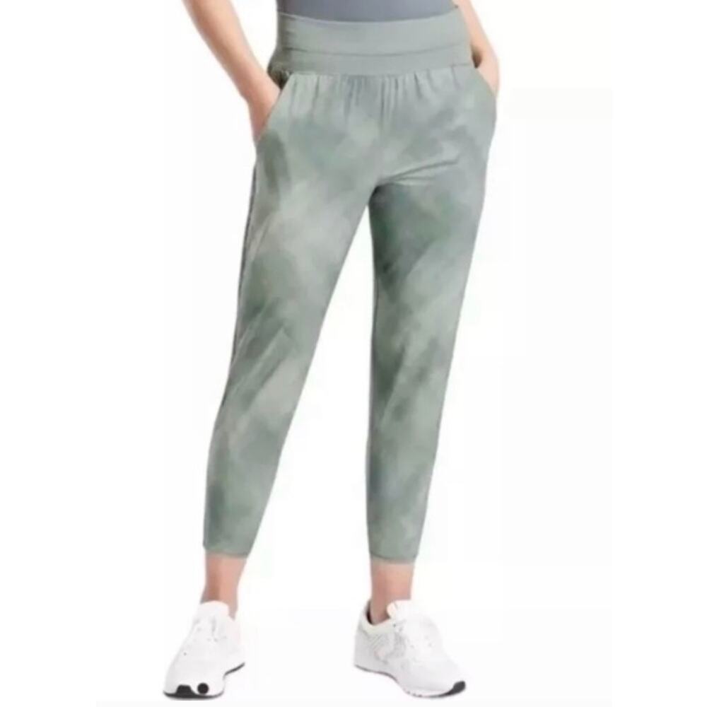 Athleta Nolita Slim Tapered Printed Crop Pant